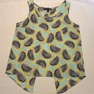 Sleeveless top